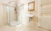 The en suite Shower-room. - Thumbnail Image