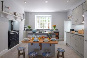The kitchen (the Rayburn is purely ornamental).