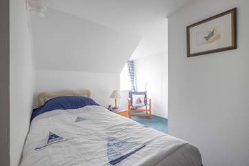 The first floor single bedroom.