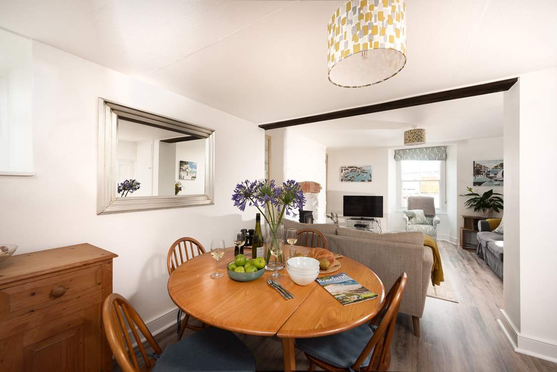 Gather round and discuss the day's adventures over a refreshing beverage and bite to eat.