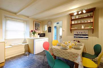 The kitchen/dining-room.