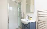 The en suite shower room to bedroom 4. - Thumbnail Image