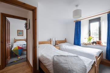 The second twin bedroom.