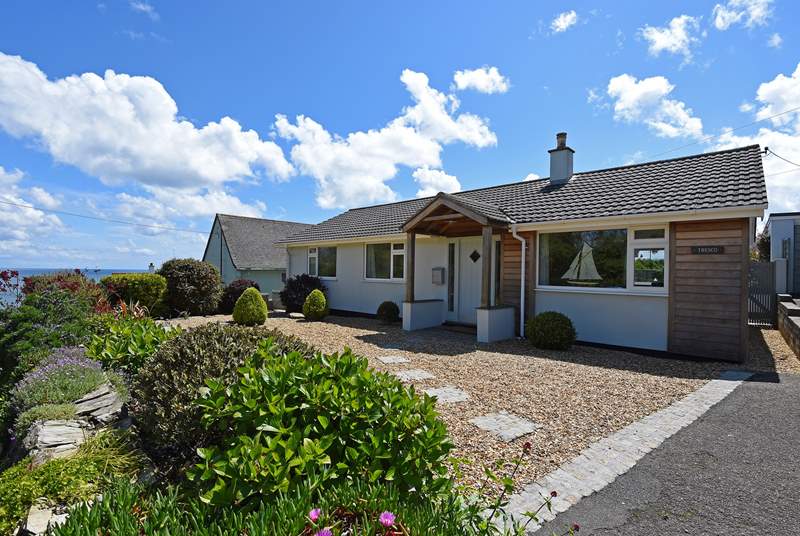 Tresco is in a beautiful setting and just a short walk from the village centre.