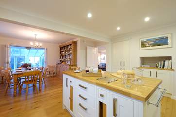 The kitchen has oodles of space.