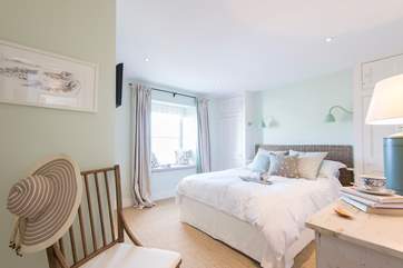 Bedroom 2 with 5' double bed.