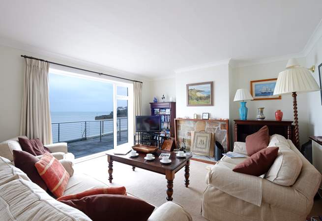 The sitting/dining-room has the most stunning sea views.