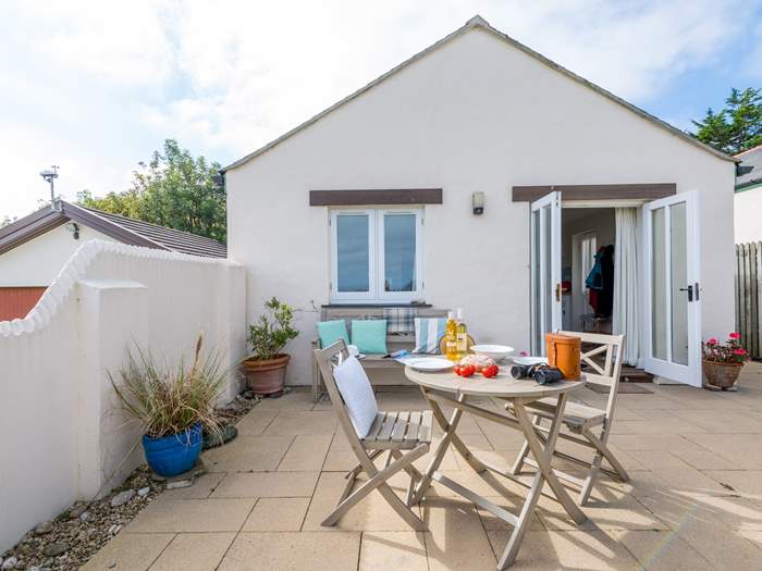 Wem House, Sleeps 2 in Portscatho