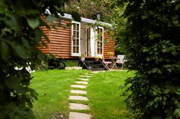 Just perfect for your romantic getaway in nature.