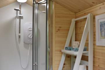 The shower cabin.