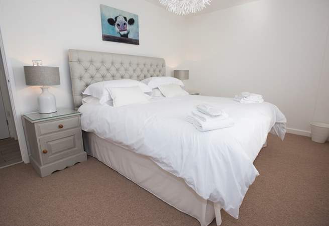A 6' double bed with White Company linen.