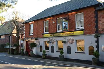 The Nelson pub is a two minute walk from Sandy Days.