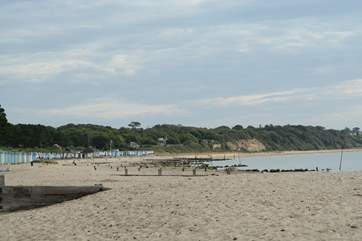 From October until the end of April dogs are allowed on the beach and in the sea!