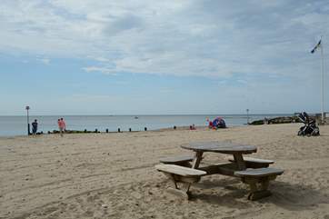 Avon beach is a ten minute walk from Sandy Days, plenty of space for building sandcastles.