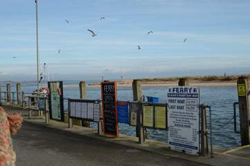 A little ferrry boat takes you across the entrance to Christchurch harbour to the sand bar at Hengistbury Head.