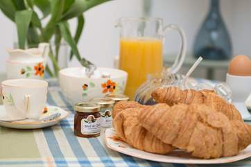 Take your time over breakfast and plan the day's outings.