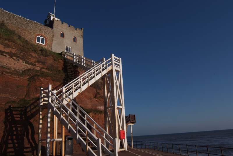 This is Jacob's Ladder at Sidmouth. There is a long sandy beach here at low tide.