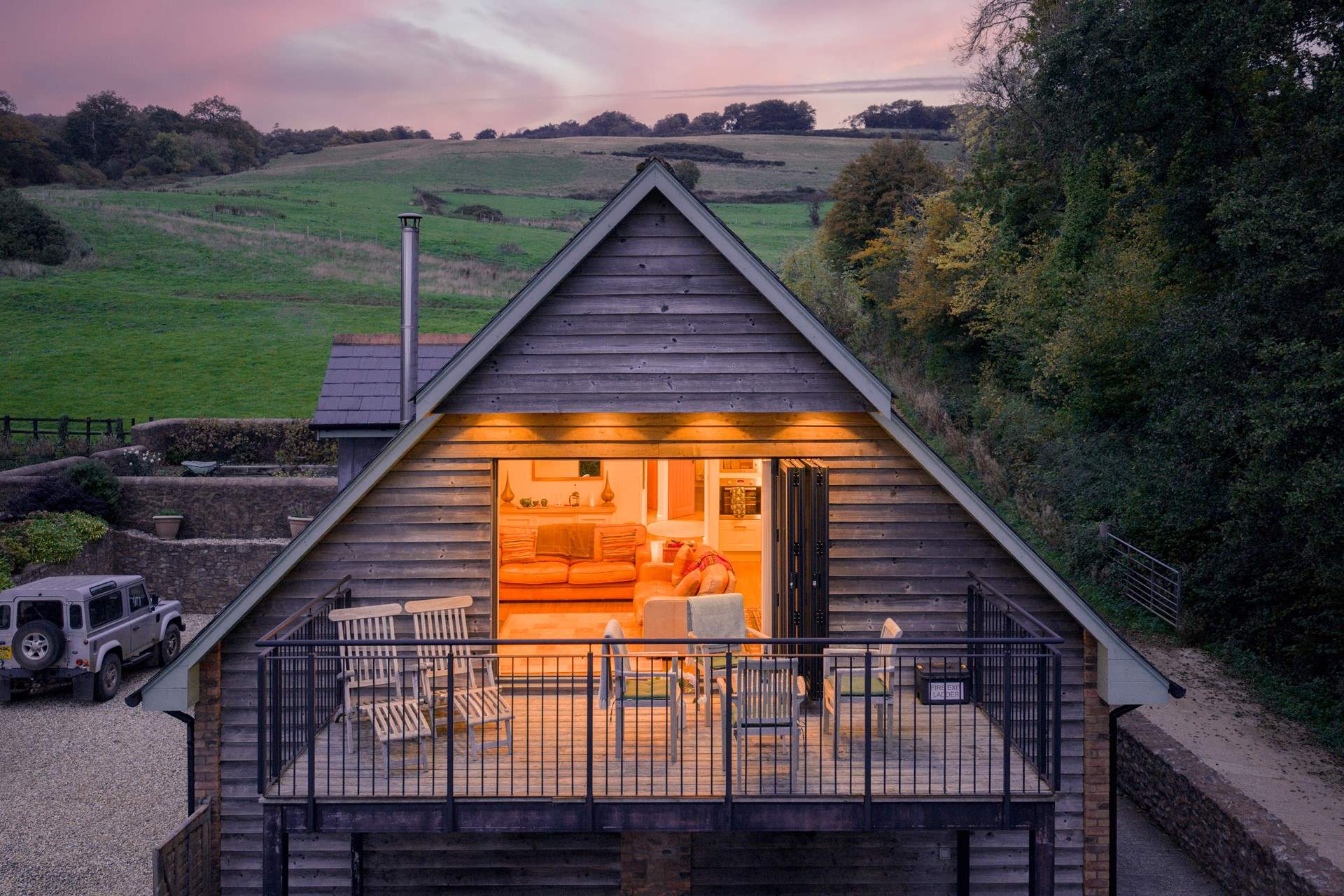 This beautiful lodge is a haven of luxury right on the edge of the Quantock Hills National Landscape.