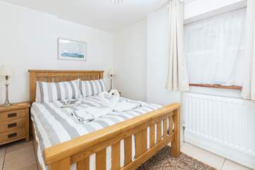 The comfortable double bed.