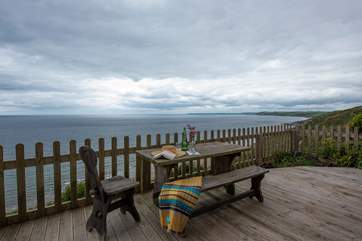 With that view you will want to dine al fresco from sunrise to sunset.