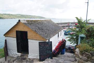 The windsurfing school where you can hire a kayak, paddleboard/sup or take a windsurfing lesson.