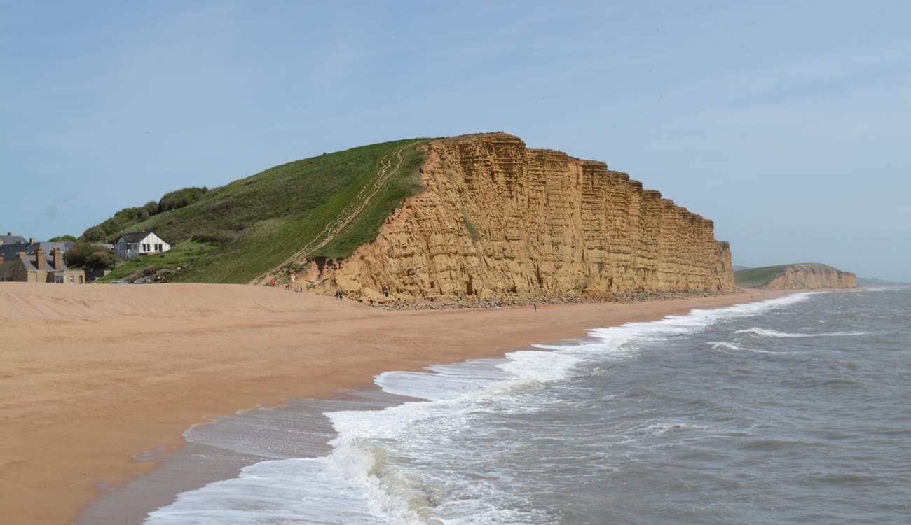 West Bay cliff shot, scene of some of the filming for Broadchurch.
