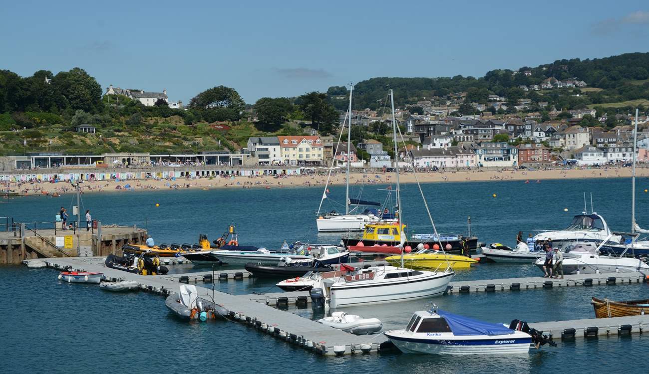 The working harbour and beautiful sandy beach of Lyme Regis is on your door step.