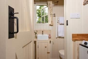 And of course, there is the en suite shower-room.