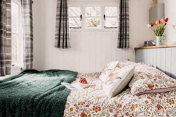 Slow snoozy mornings never looked so good.