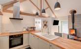 Carefully designed well-equipped kitchen. - Thumbnail Image