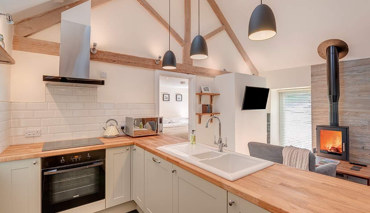 Carefully designed well-equipped kitchen.