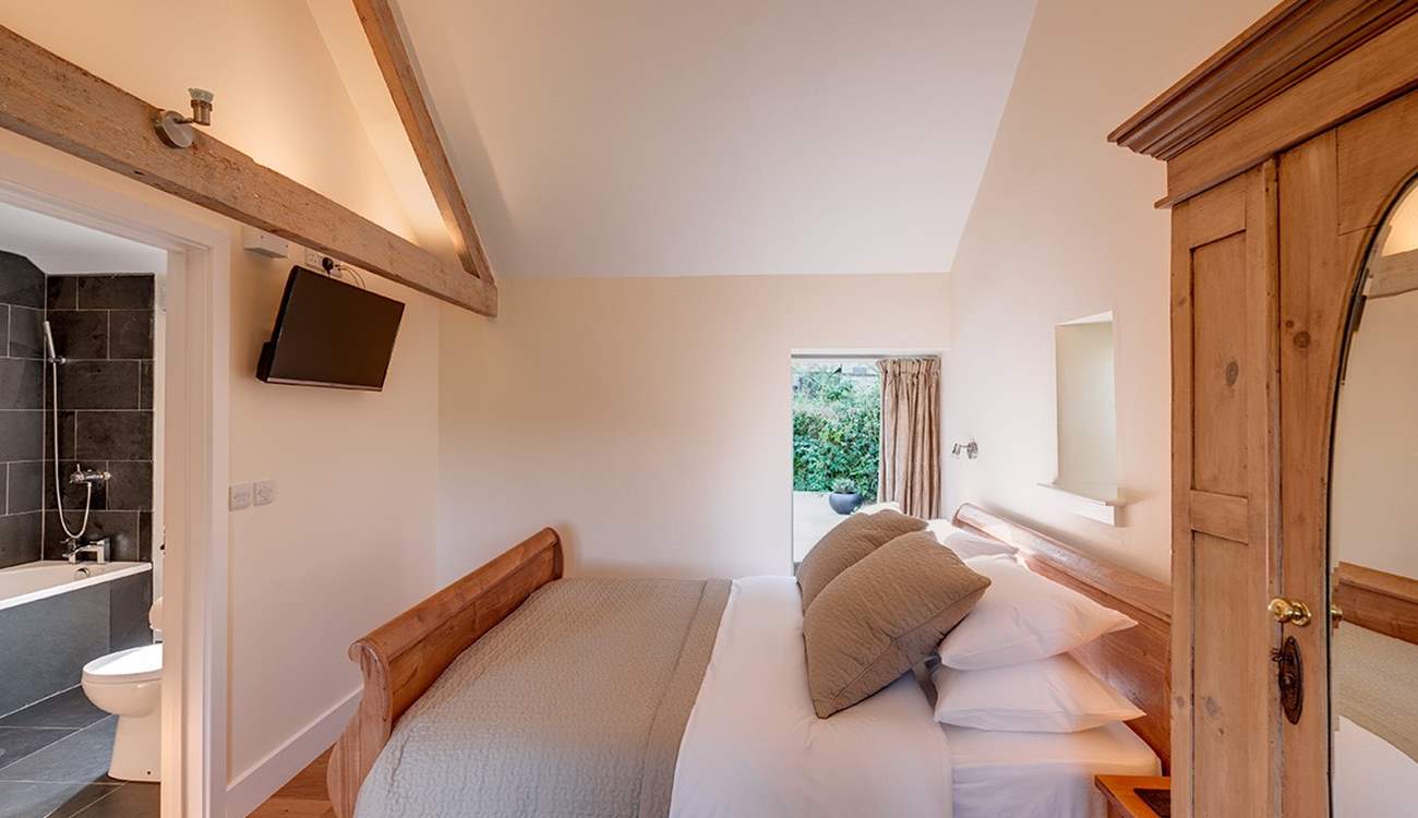 Beautiful bedroom 1.