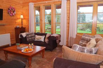 Another view of the really spacious sitting-area.