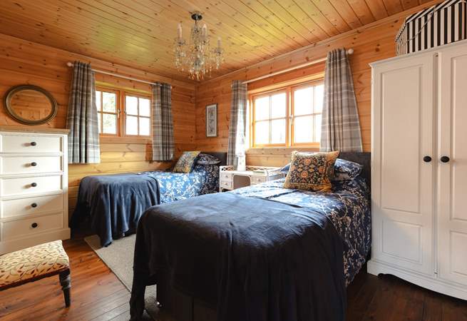 The twin bedroom gives great flexibility for guests.