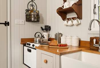 And has been beautifully finished throughout. 