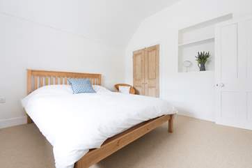 The double bedroom.