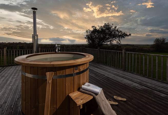 The wood-fried hot tub is just perfect for romantic evenings under the stars. 