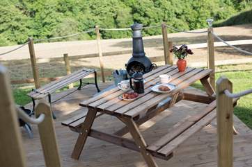 Enjoy breakfast, lunch and dinner with the most fabulous views.