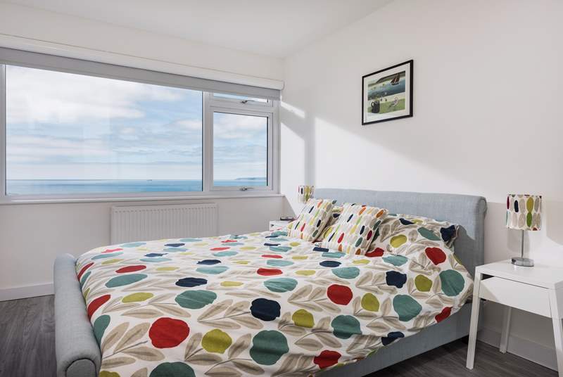The ground floor bedroom has a 6ft 'zip and link' bed which can also be made up as two 3ft single beds on request.