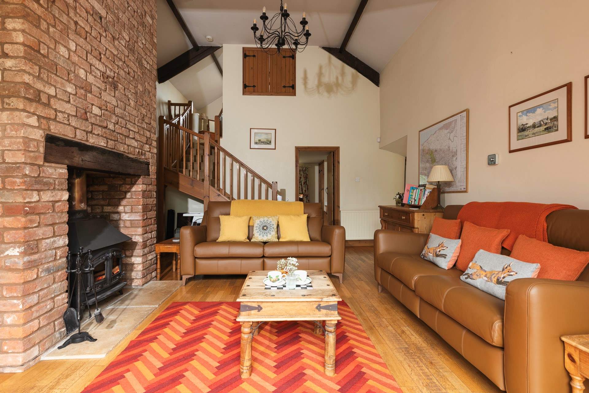 The living space has a wonderful vaulted ceiling.