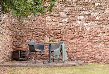 Sitt and take a moment..