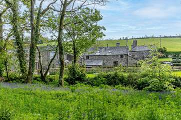 This gorgeous hamlet of cottages is surrounded by beautiful countryside and woodland.