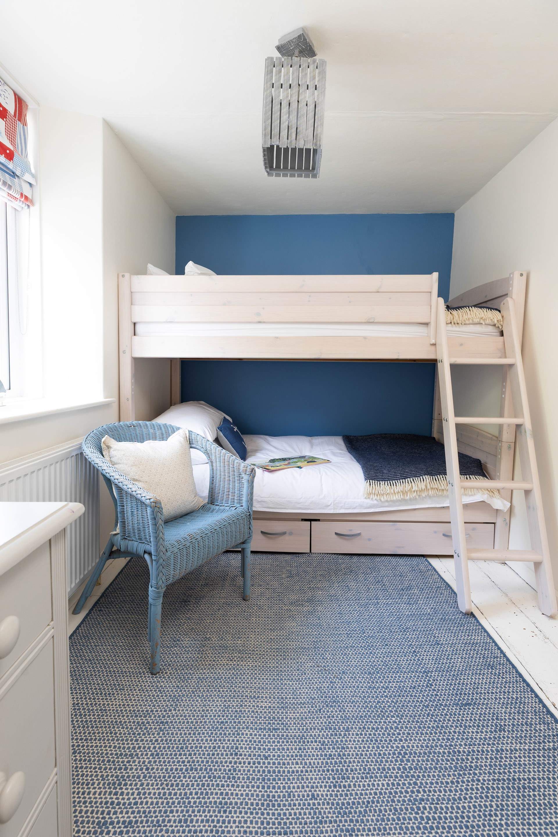 The bunks are full size 3ft beds.