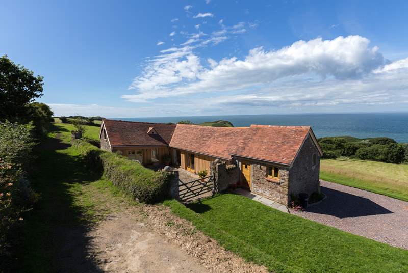 Set apart from the farmstead on the dramatic north Devon coast with panoramic views.