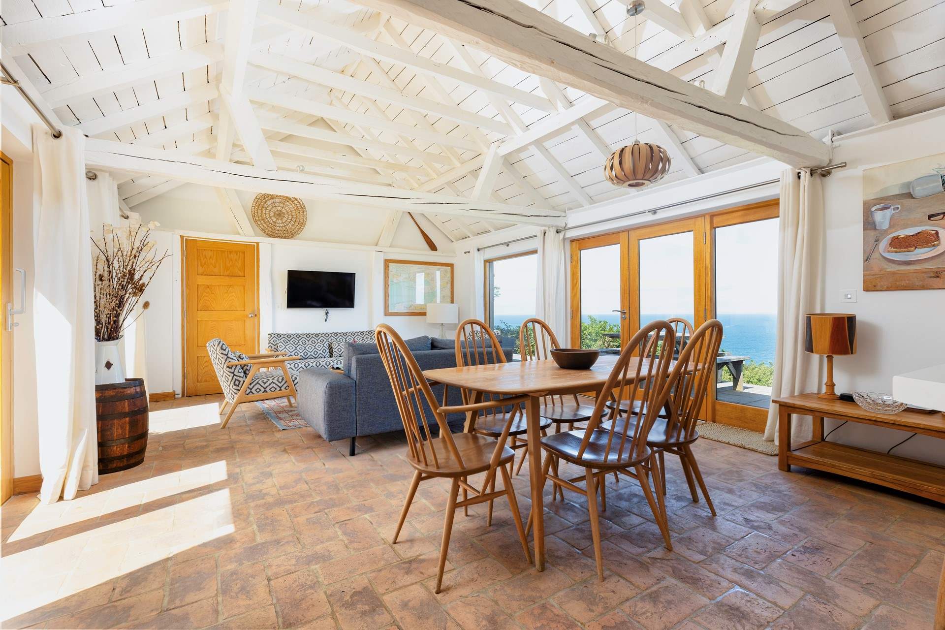 The gorgeous open plan living space.