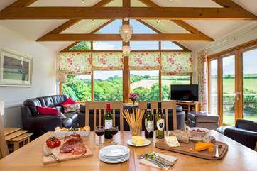 You can enjoy the view from every part of the living-room.