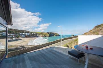 Sit on the deck where you can check out the surf and listen to the waves lapping on the shore.
