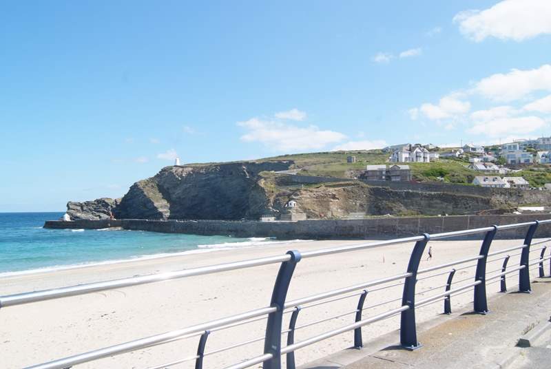 The fabulous family-friendly sandy beach at Portreath, great for sandcastles, sunbathing and popular with surfers.