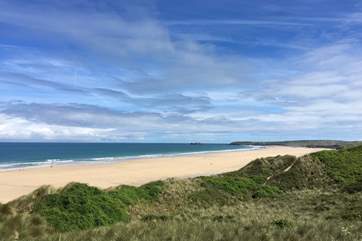 The fabulous beaches at Gwithian (pictured) and Porthtowan can both be reached wtihin a 10-15 minute drive from the house.