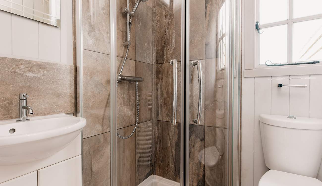 The shower-room is gorgeous. 